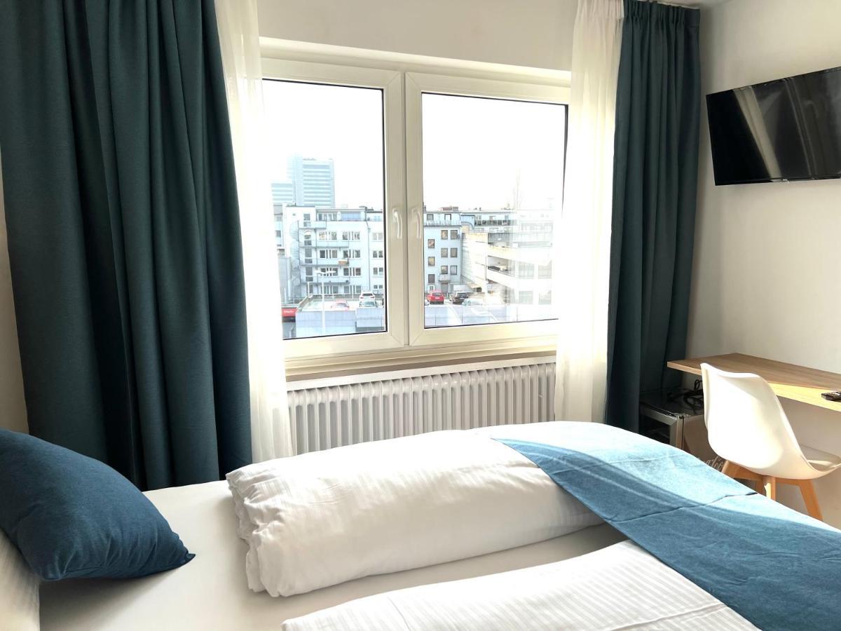 Hotel 83 본 외부 사진