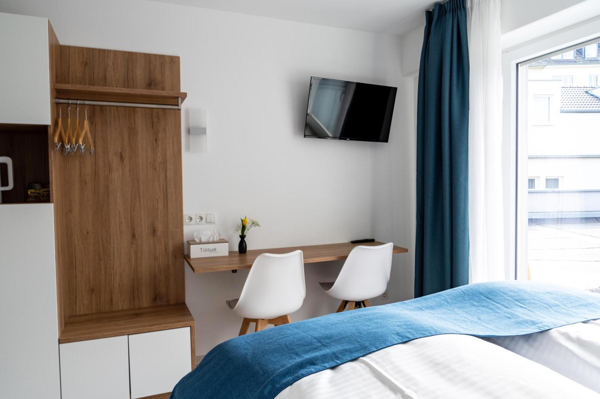 Hotel 83 본 외부 사진